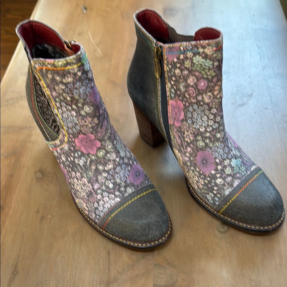 L’Artiste Melvina Floral heeled boots Size 39